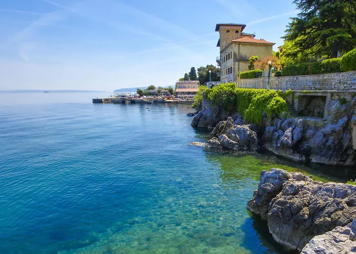 Laurus-3 By Interhome * Lovran