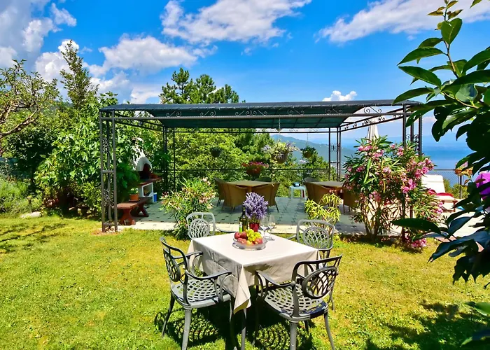 Laurus-3 By Interhome * Lovran