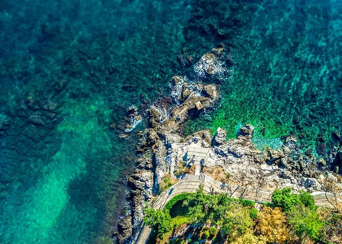 Apartman Laurus-3 By Interhome *