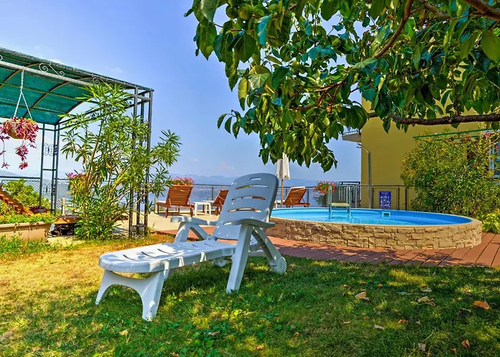 Apartman Laurus-3 By Interhome