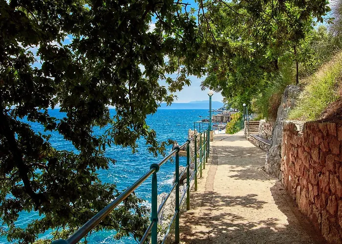 Apartman Laurus-3 By Interhome